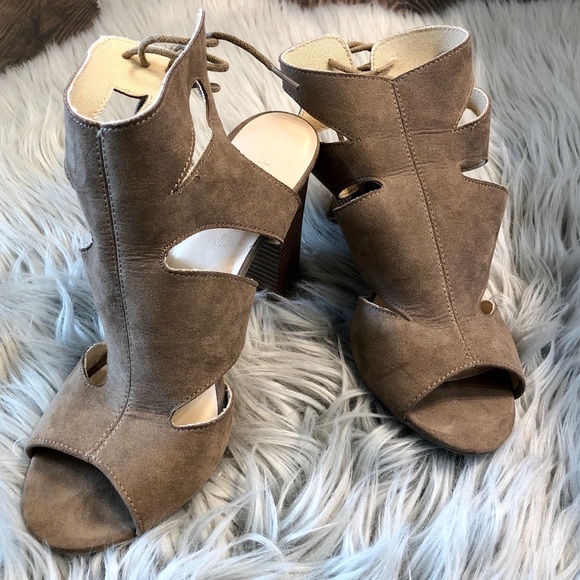 SUEDE LACE UP HEELS - Picture 1 of 6